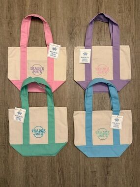 Trader Joe’s Mini Pastel Canvas Tote (Set of 4 in Pink, Lavender, Green, Blue)